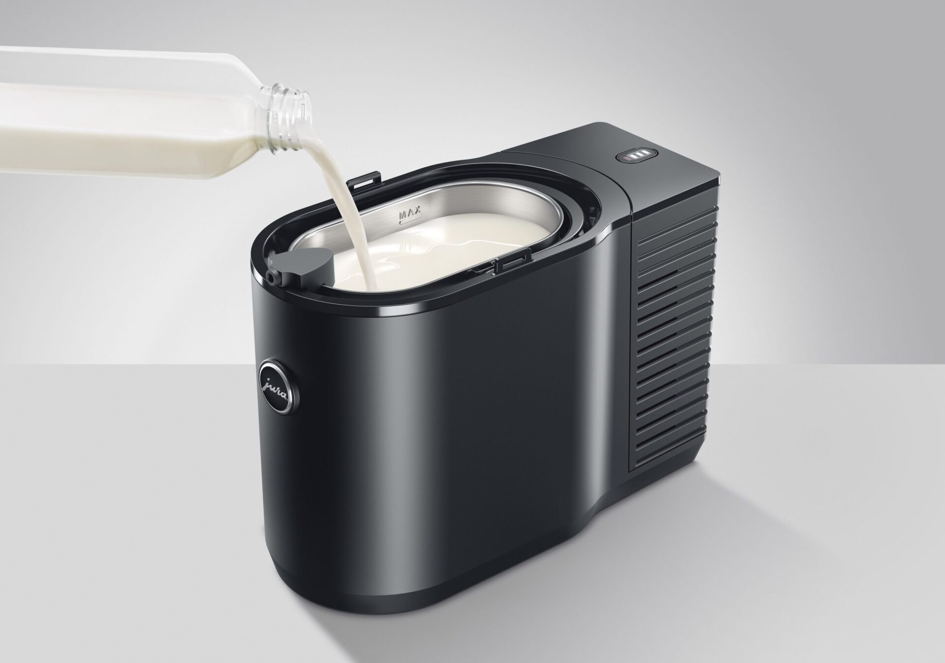 JURA Cool Control Zwart 2,5L (EA)