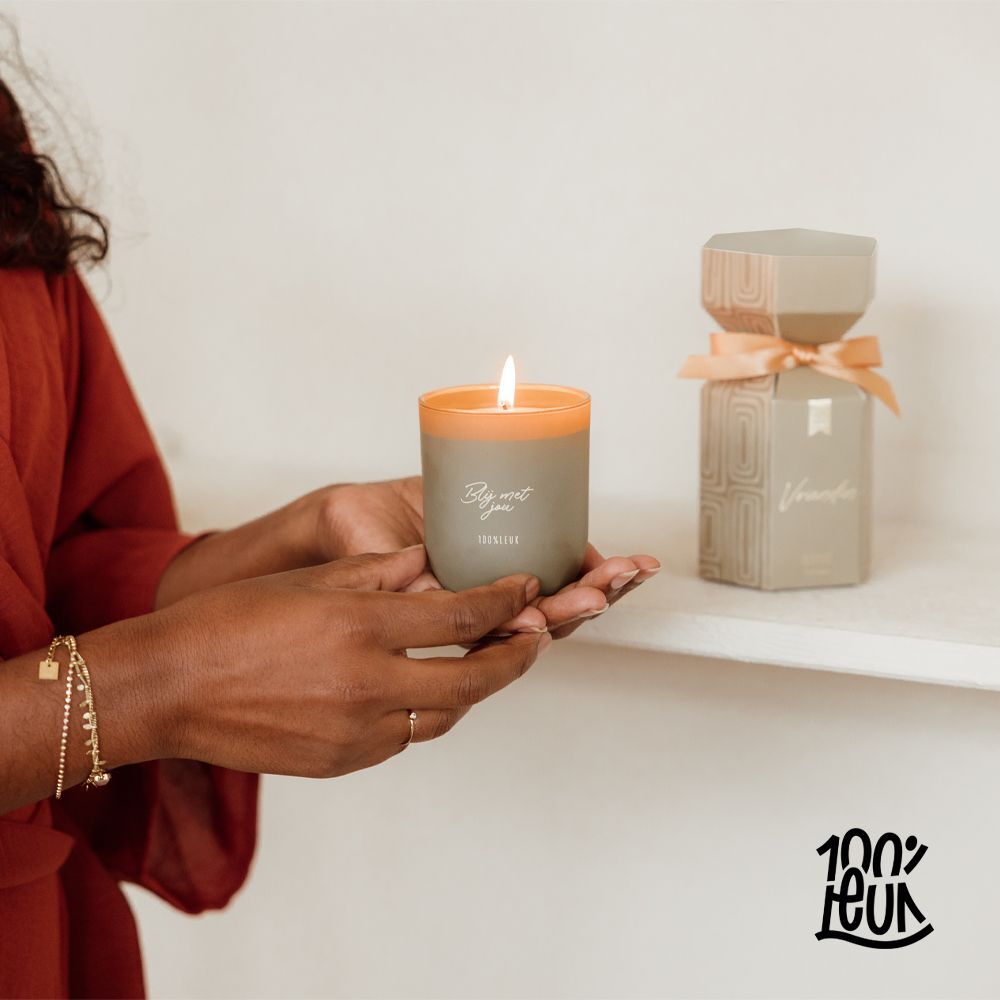 Geurkaars in cadeauverpakking 'Vriendin' – 100% Leuk