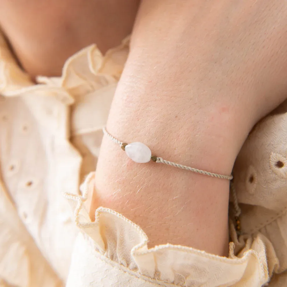 A Beautiful Story – Edelsteenkaart met armband, Maansteen