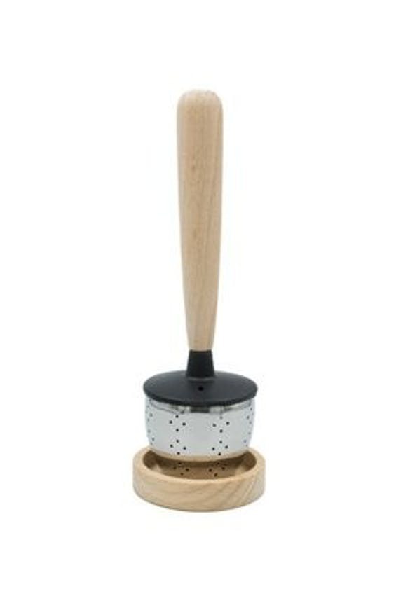 Theezeef met houten handvat en theetip